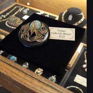 Source Unknown Calla Lily Brooch in Turquoise and Gold